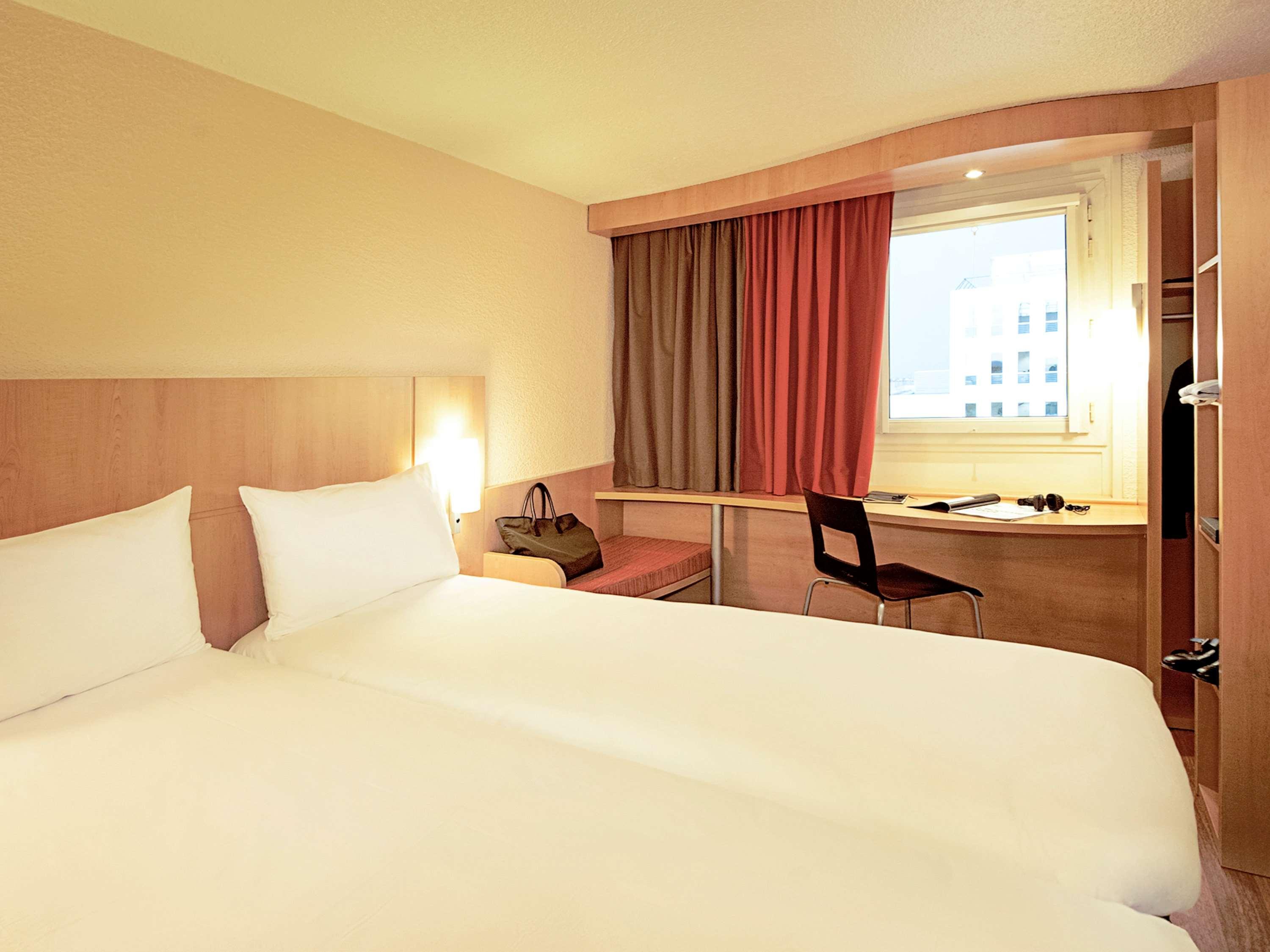 Ibis Ostrobramska Warszawa